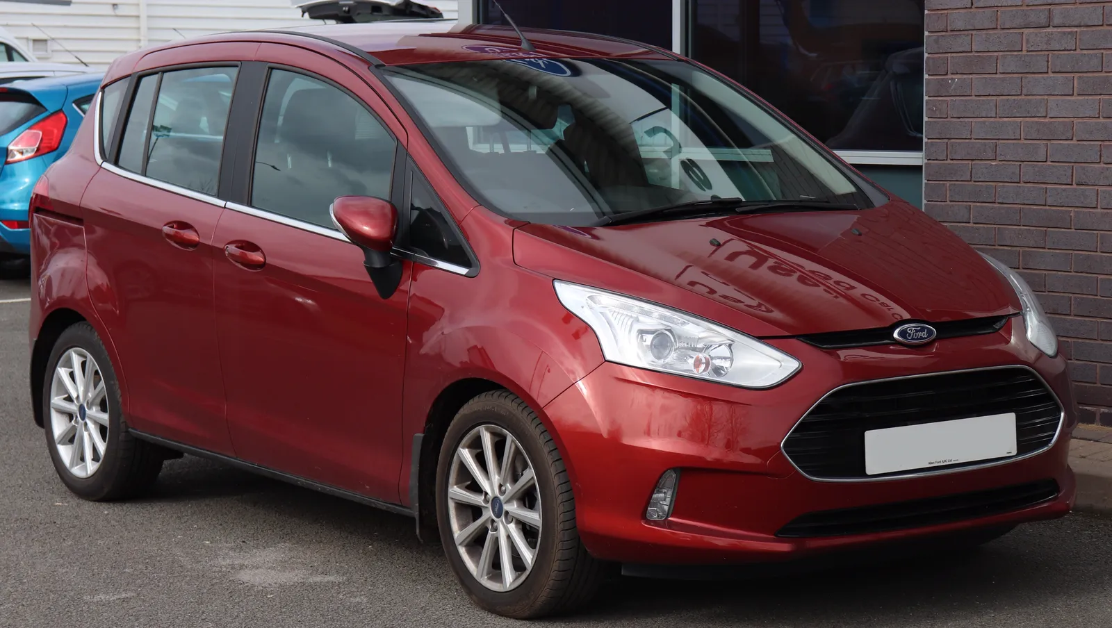 Ford B-Max, ön yan görünüm